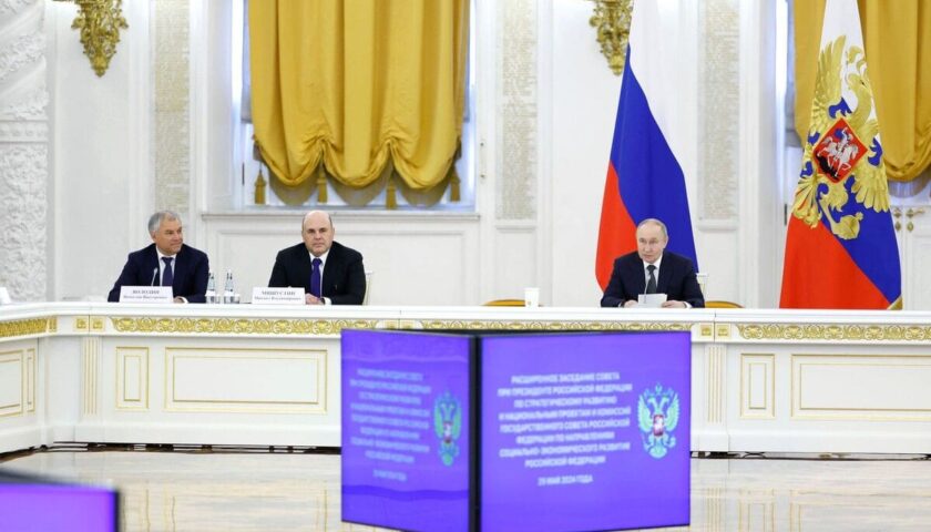 Глеб Никитин представил проекты по защите окружающей среды Владимиру Путину