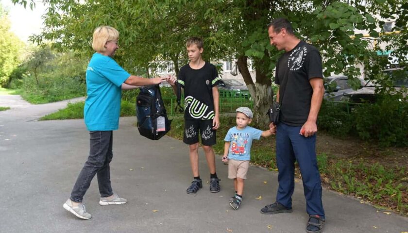Дзержинск присоединился к благотворительной акции «Скоро в школу»