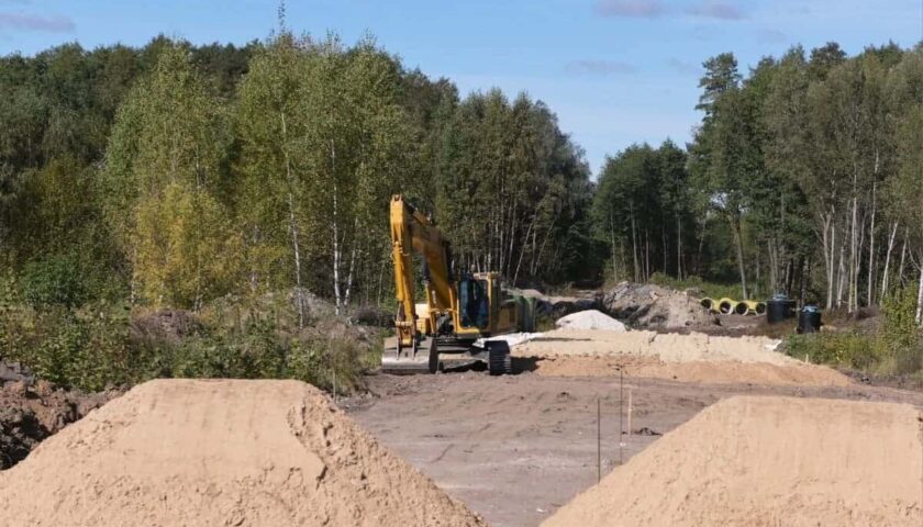 Мэр Дзержинска Иван Носков рассказал о ходе строительства дороги к Шуховской башне