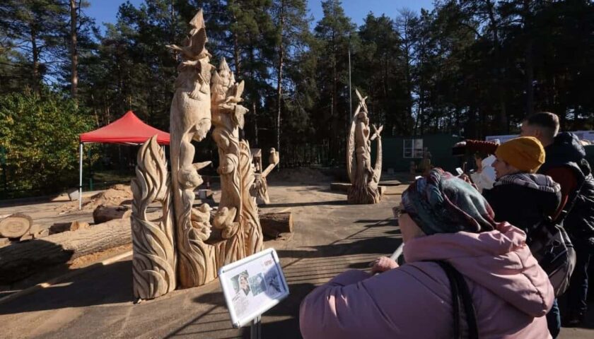 Более 3 тысяч человек стали гостями фестиваля «Корни» в Дзержинске