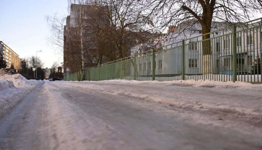 Глава Дзержинска проверил качество уборки городских улиц
