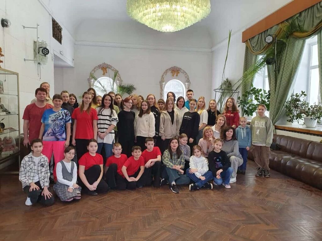Актриса Алина Балахонова провела в Дзержинске мастер-класс по речи
