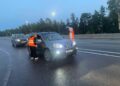 Волонтёры помогают водителям на АЗС Дзержинска
